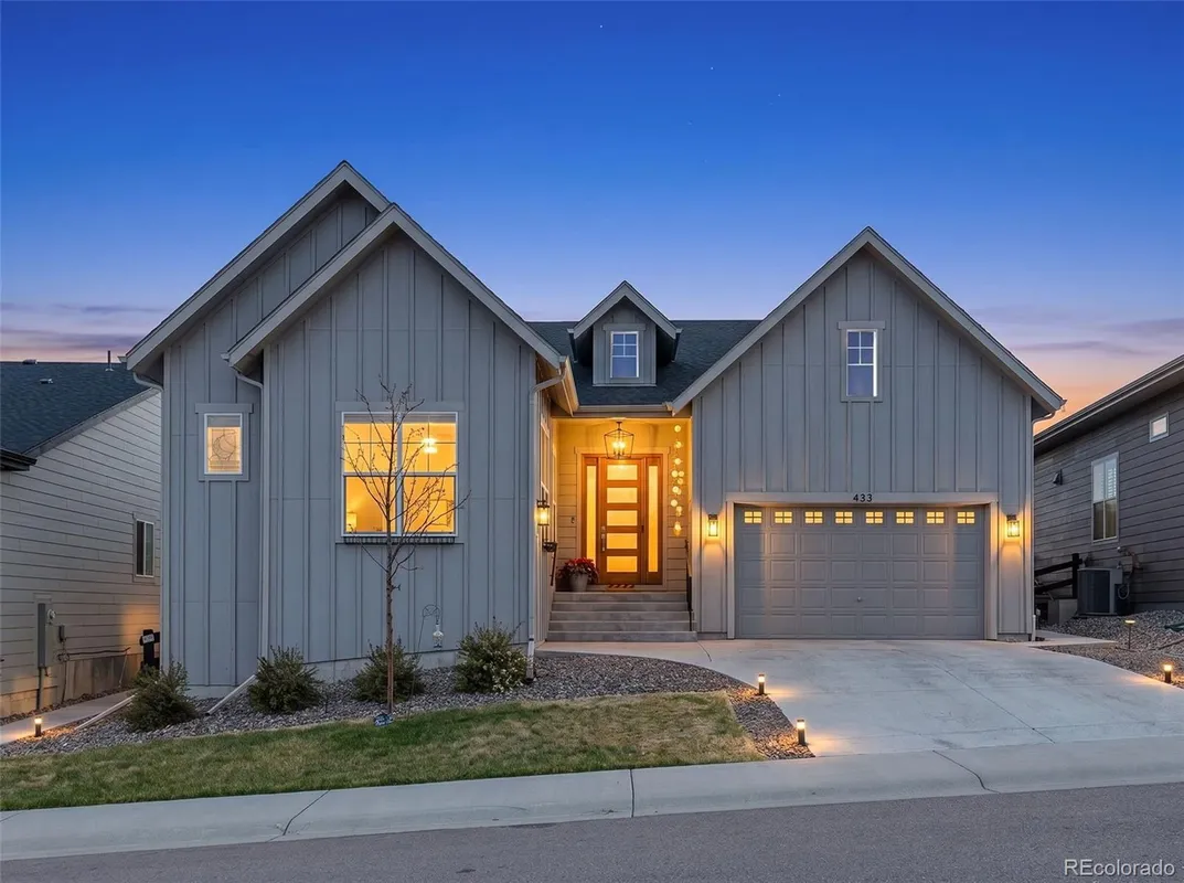 Property Slideshow image 1 of 50 | 433 scrubjay cir, Castle Rock, CO, 80104