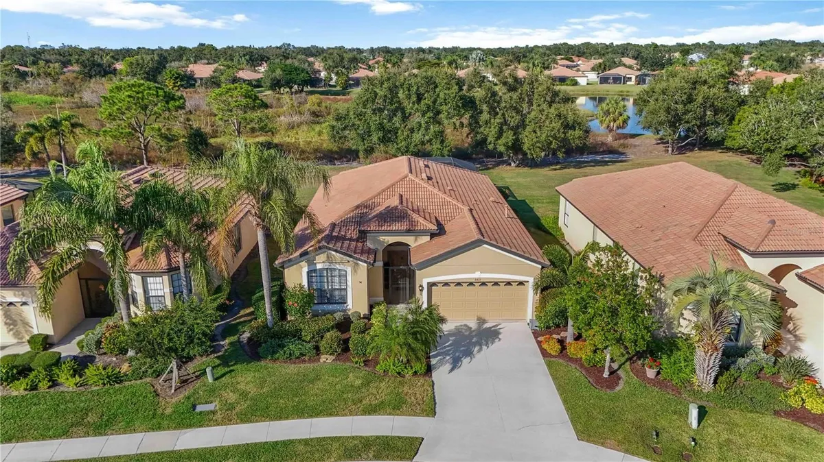 Property Slideshow image 1 of 100 | 4031 bowen falls pl, Sarasota, FL, 34243