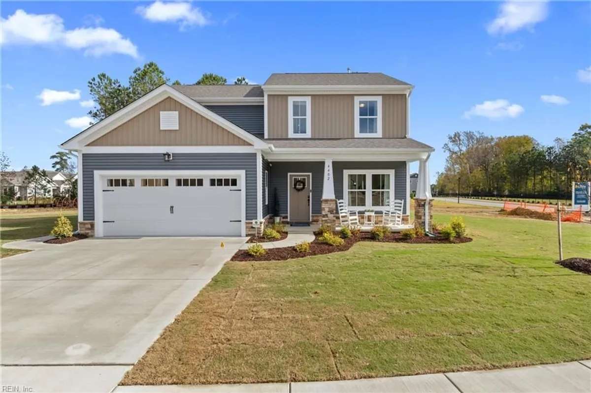 Property Slideshow image 1 of 18 | 1036 bennett's arch, Suffolk, VA, 23435