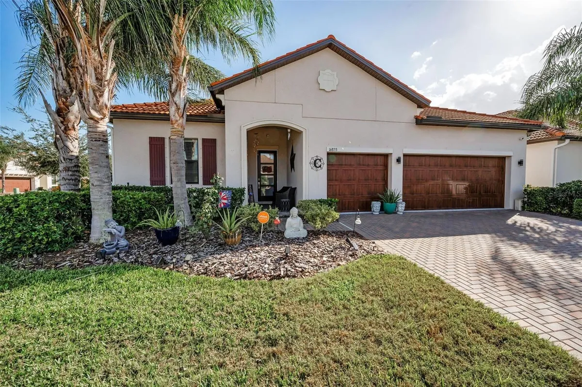 Property Slideshow image 1 of 55 | 16833 banner shell pl, Wimauma, FL, 33598