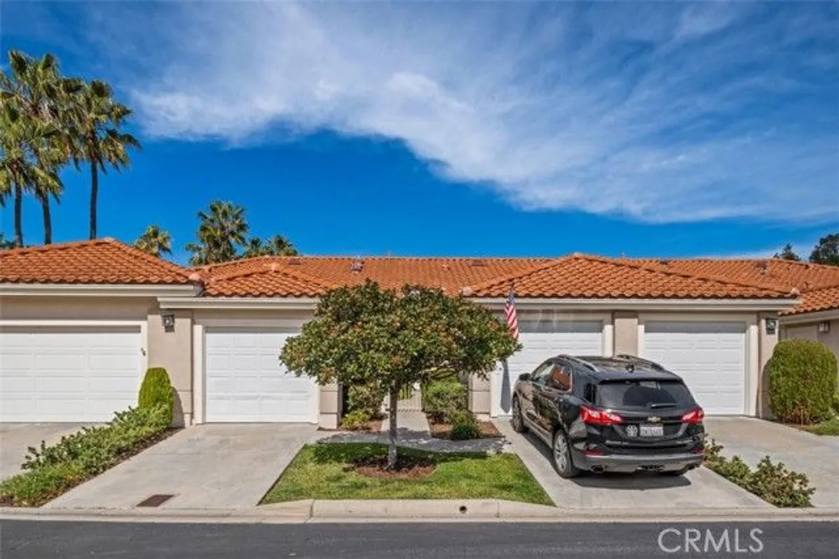 Property Slideshow image 1 of 45 | 28935 paseo theresa, Mission Viejo, CA, 92692