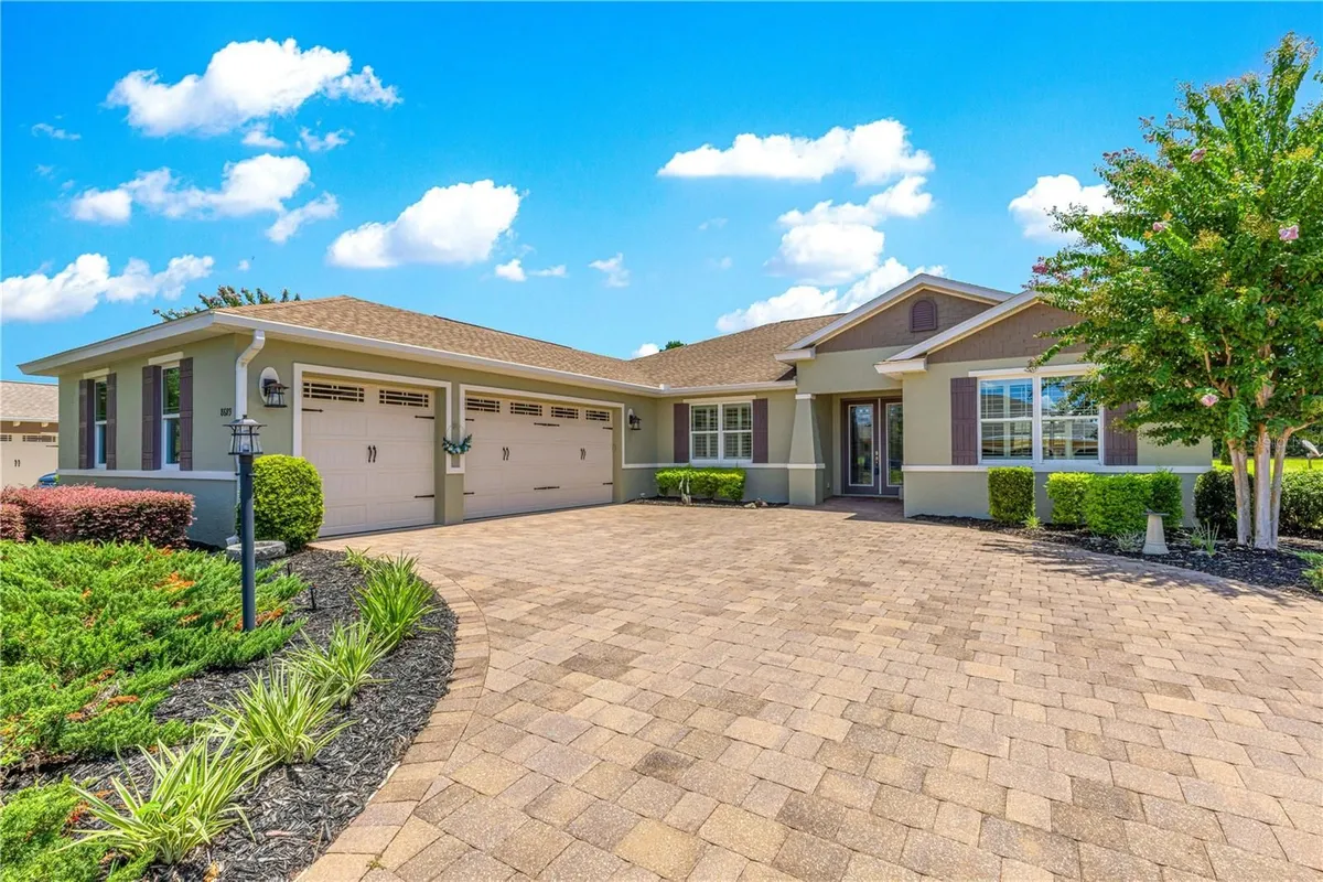 Property Slideshow image 1 of 57 | 8689 sw 93rd cir, Ocala, FL, 34481