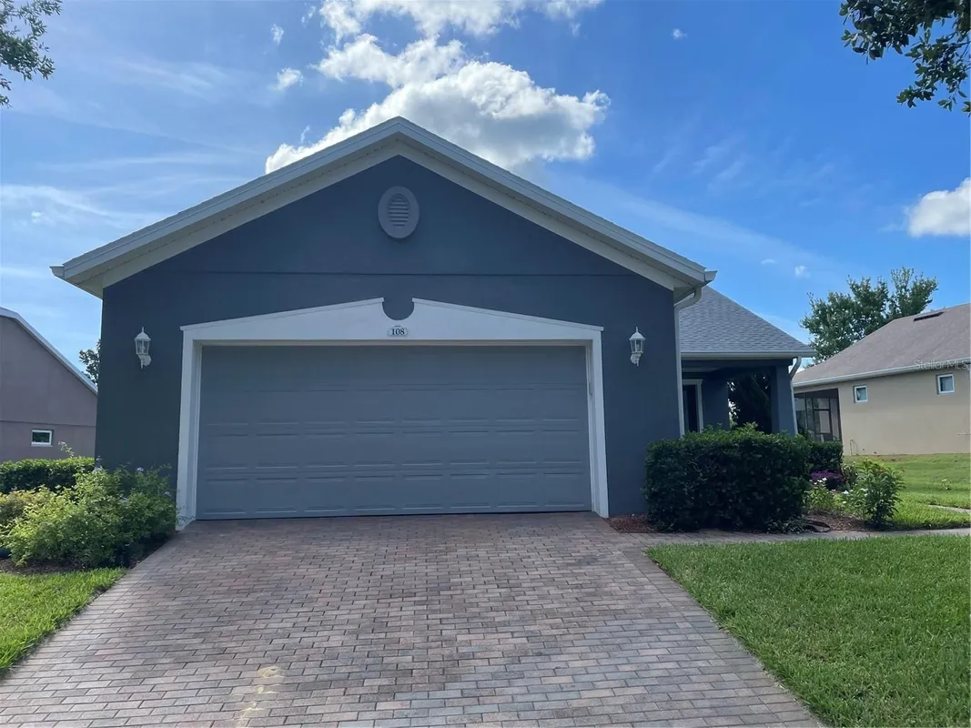Property Slideshow image 1 of 19 | 108 cupania ct, Groveland, FL, 34736