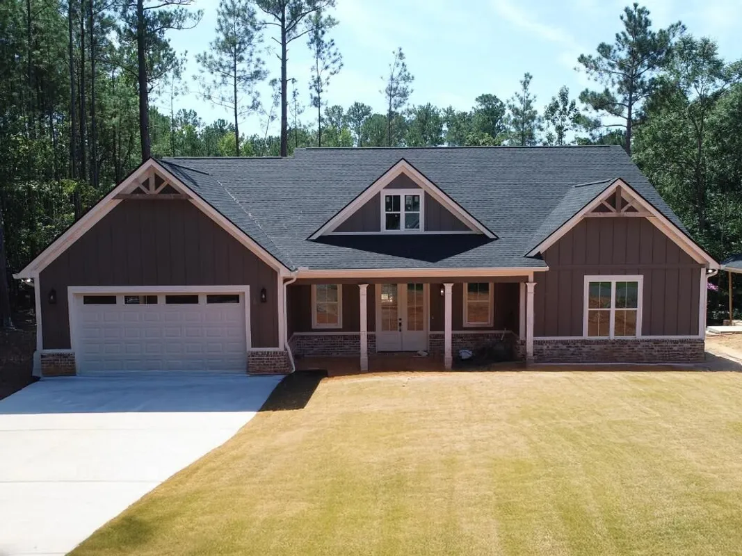 Property Slideshow image 1 of 25 | 306 clipper trce, Mc Cormick, SC, 29835