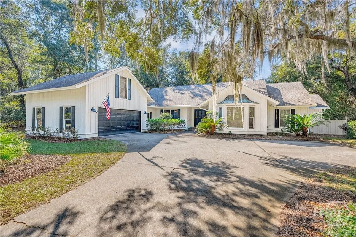 Property Slideshow image 1 of 30 | 1 quahog ln, Savannah, GA, 31411