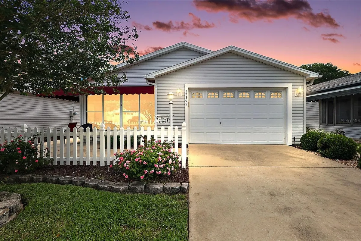 Property Slideshow image 1 of 29 | 17395 se 82nd pecan ter, The Villages, FL, 32162
