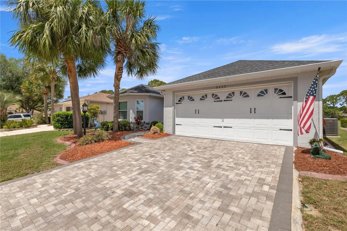 Property Slideshow image 1 of 51 | 9452 sw 93rd loop, Ocala, FL, 34481