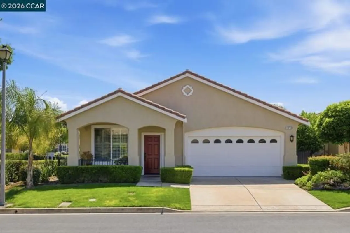 Property Slideshow image 1 of 59 | 1118 jonagold way, Brentwood (Cc), CA, 94513