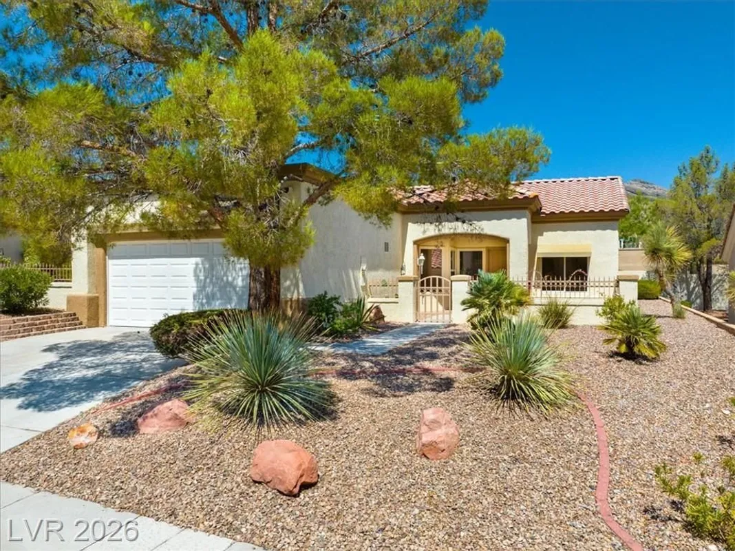 Property Slideshow image 1 of 98 | 2833 breakers creek dr, Las Vegas, NV, 89134