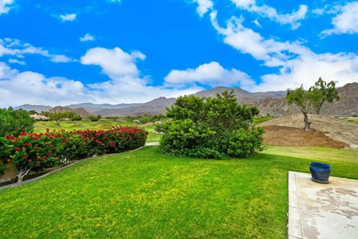 Property Slideshow image 1 of 48 | 56565 riviera, La Quinta, CA, 92253