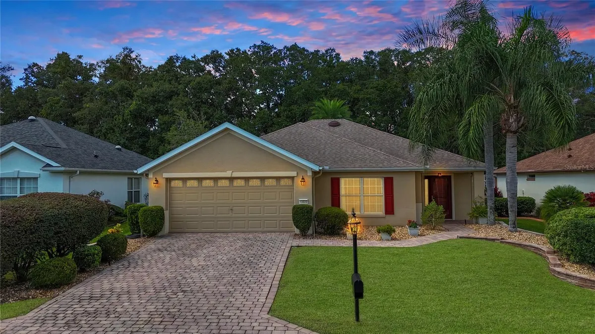 Property Slideshow image 1 of 68 | 13322 se 86th cir, Summerfield, FL, 34491