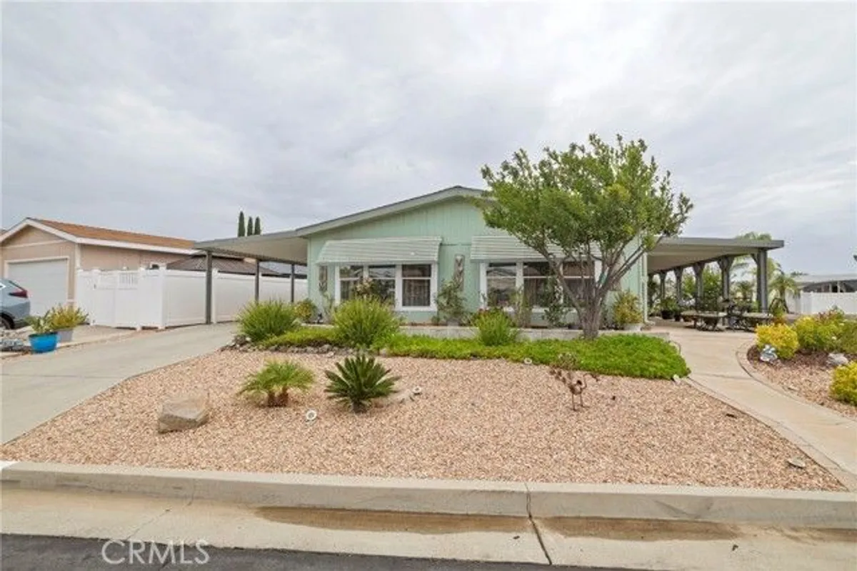 Property Slideshow image 1 of 31 | 38124 calle amigable, Murrieta, CA, 92563