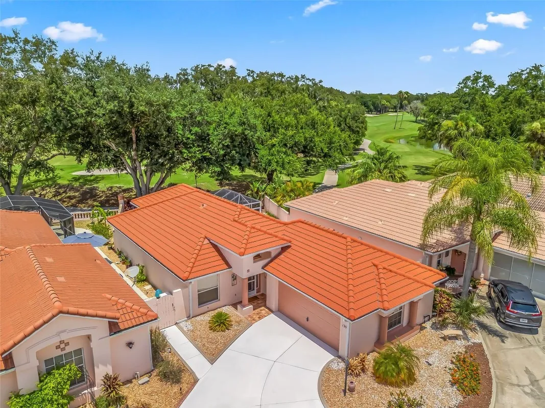 Property Slideshow image 1 of 31 | 1305 santa maria ave, The Villages, FL, 32159