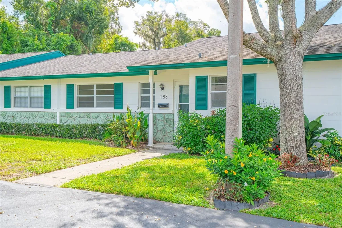 Property Slideshow image 1 of 18 | 183 n hill ave # 90, Deland, FL, 32724