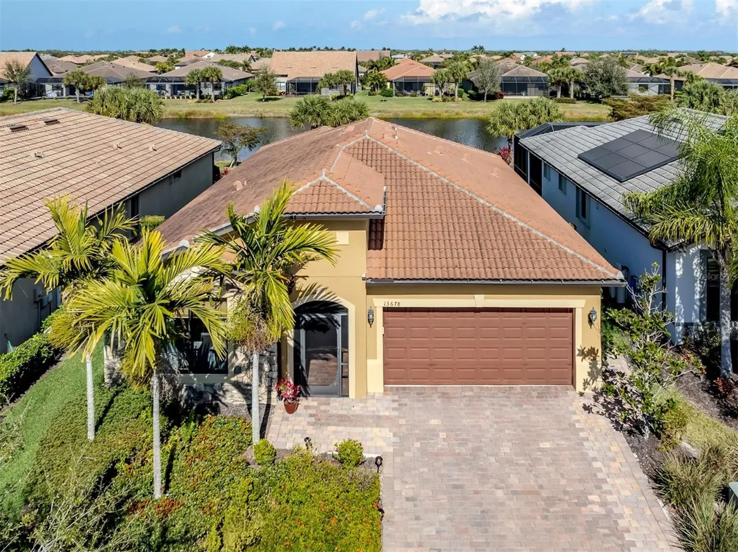 Property Slideshow image 1 of 43 | 13678 yelma st, Venice, FL, 34293