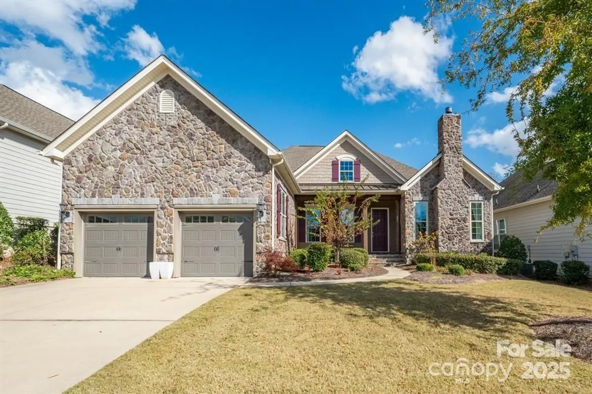 Property Slideshow image 1 of 46 | 14920 high bluff ct, Charlotte, NC, 28278