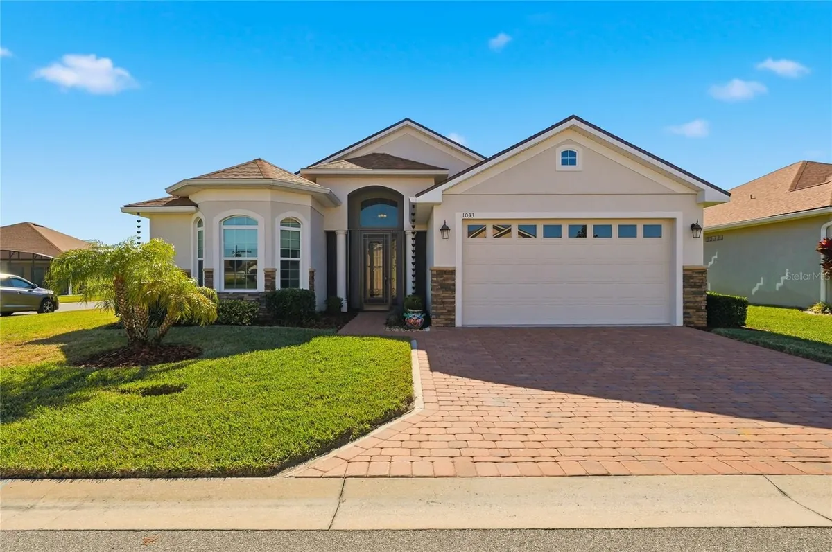 Property Slideshow image 1 of 67 | 1033 sawgrass dr, Winter Haven, FL, 33884