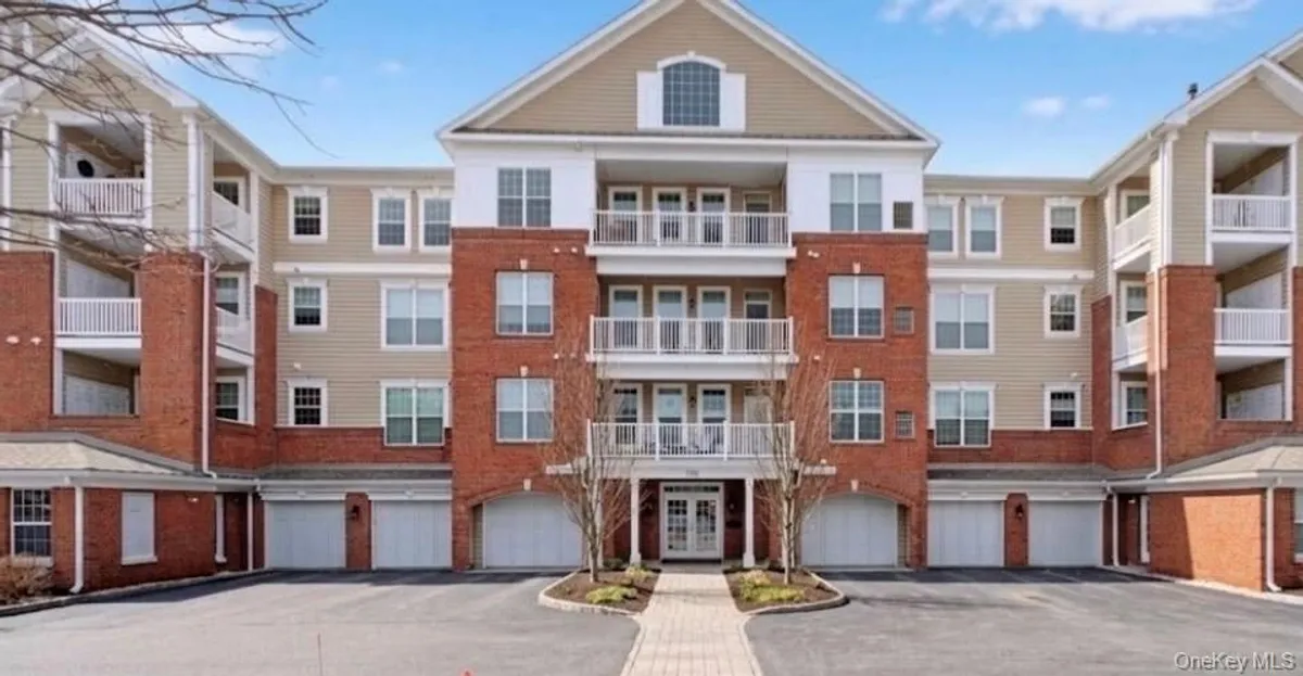 Property Slideshow image 1 of 45 | 734 regency dr, Fishkill, NY, 12524