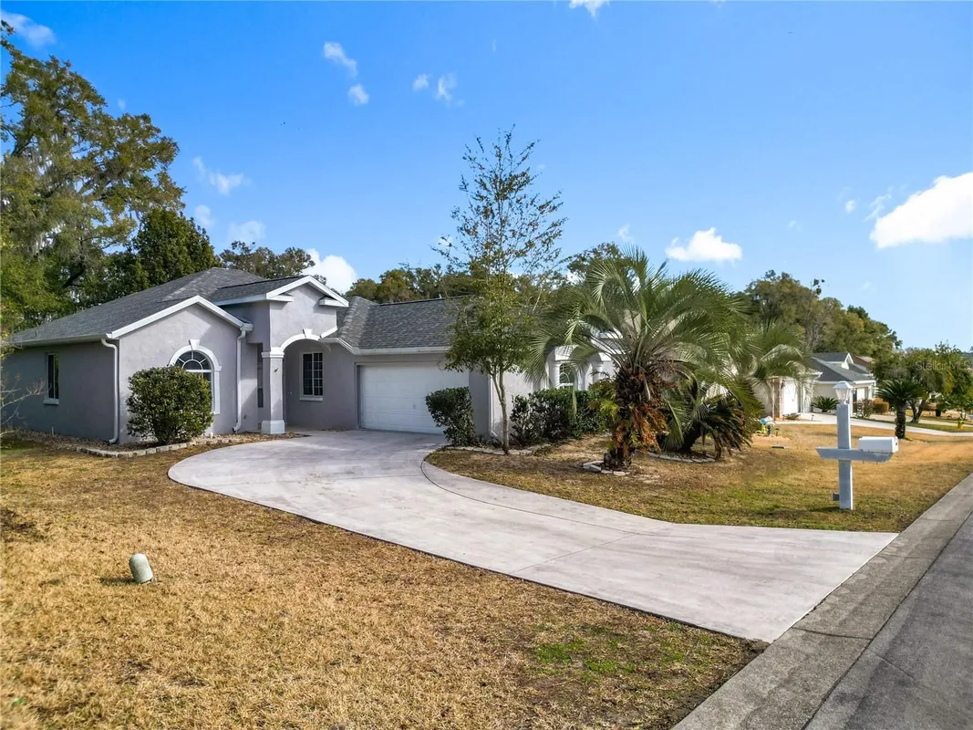 Property Slideshow image 1 of 86 | 5375 nw 26th ln, Ocala, FL, 34482