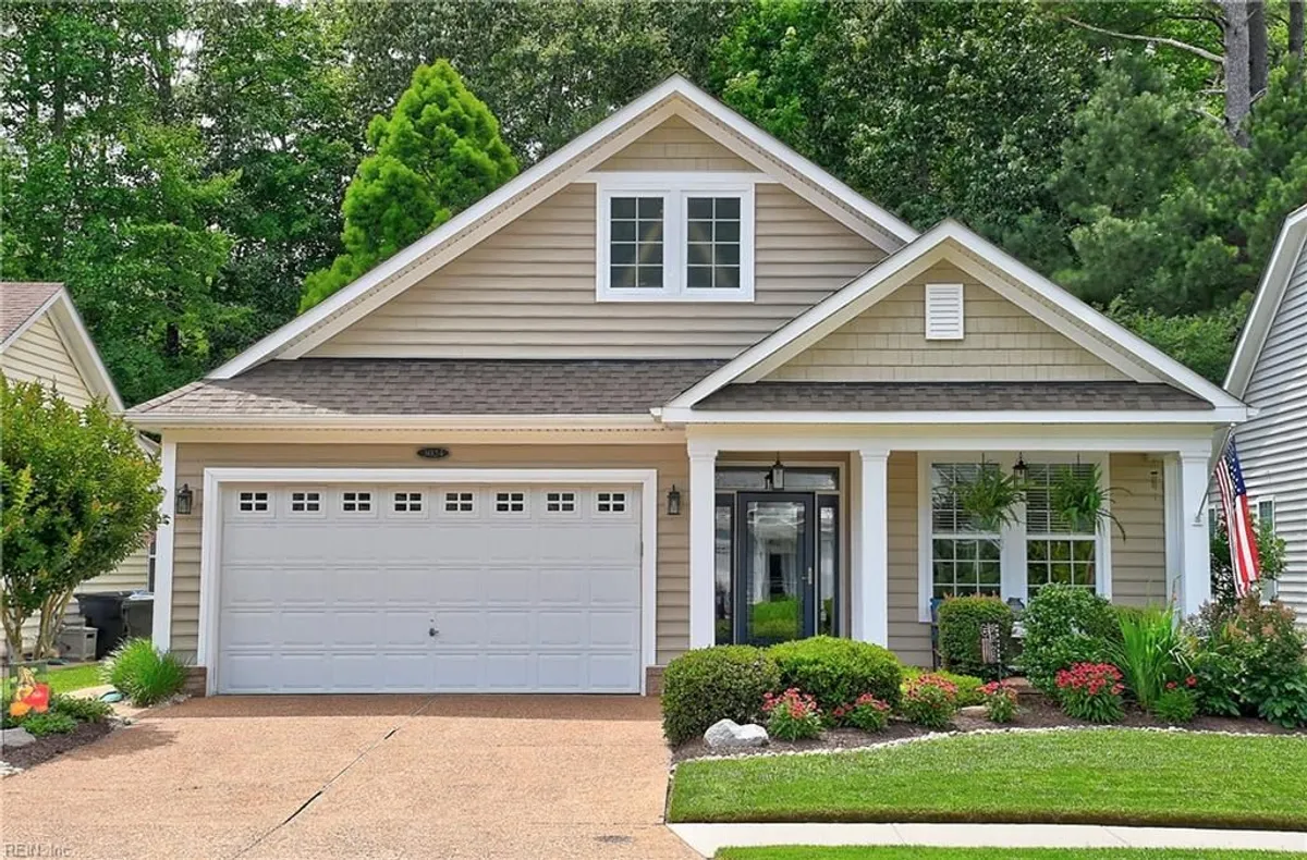Property Slideshow image 1 of 49 | 3024 cadence way, Virginia Beach, VA, 23456