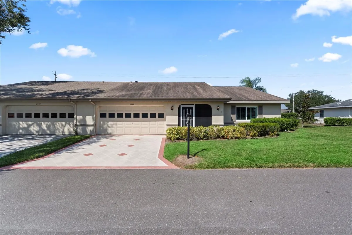 Property Slideshow image 1 of 55 | 2329 lancaster dr, Sun City Center, FL, 33573