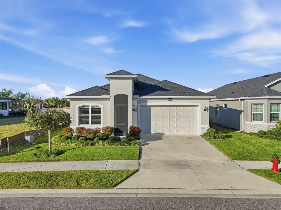 Property Slideshow image 1 of 52 | 2154 wallingford loop, Mount Dora, FL, 32757