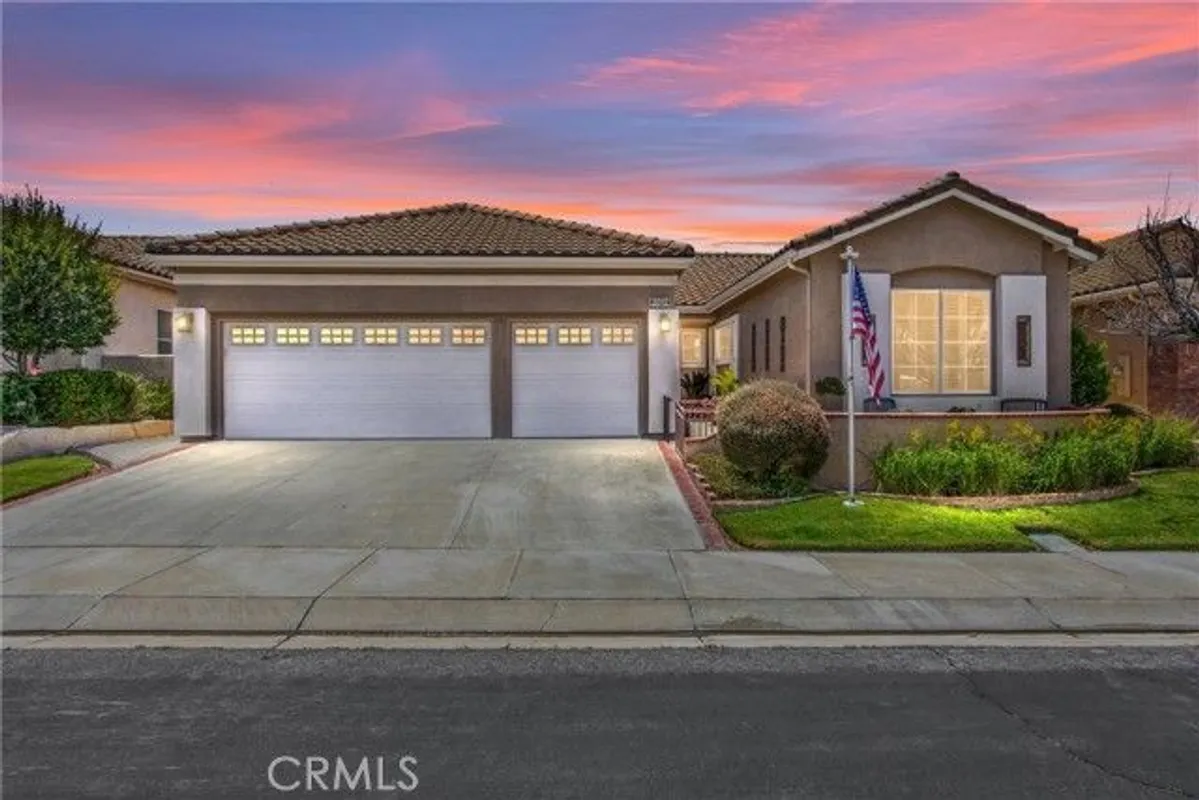 Property Slideshow image 1 of 37 | 2012 melbourne cir, Banning, CA, 92220