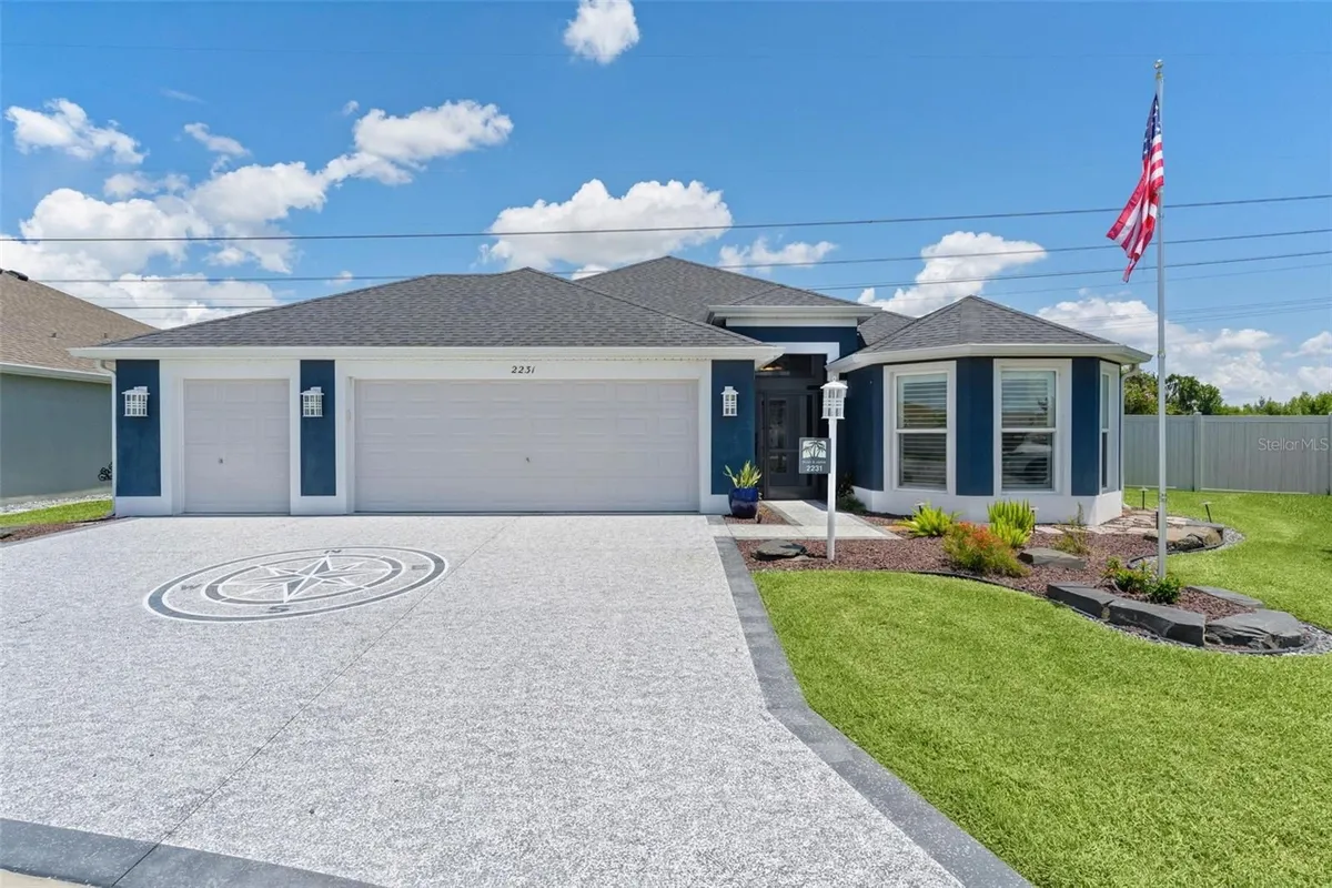 Property Slideshow image 1 of 68 | 2231 landrea loop, The Villages, FL, 32163