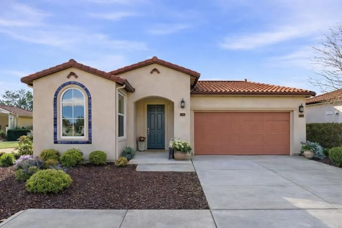 Property Slideshow image 1 of 14 | 600 falconcrest way, Rio Vista, CA, 94571