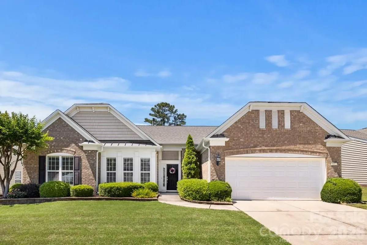 Property Slideshow image 1 of 48 | 3083 ambleside dr, Fort Mill, SC, 29707