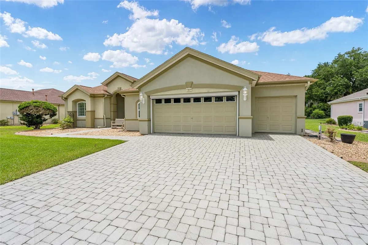 Property Slideshow image 1 of 23 | 13500 se 97th terrace rd, Summerfield, FL, 34491