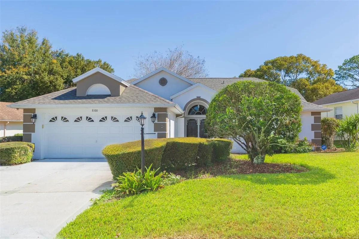 Property Slideshow image 1 of 43 | 8100 hidden hills dr, Spring Hill, FL, 34606