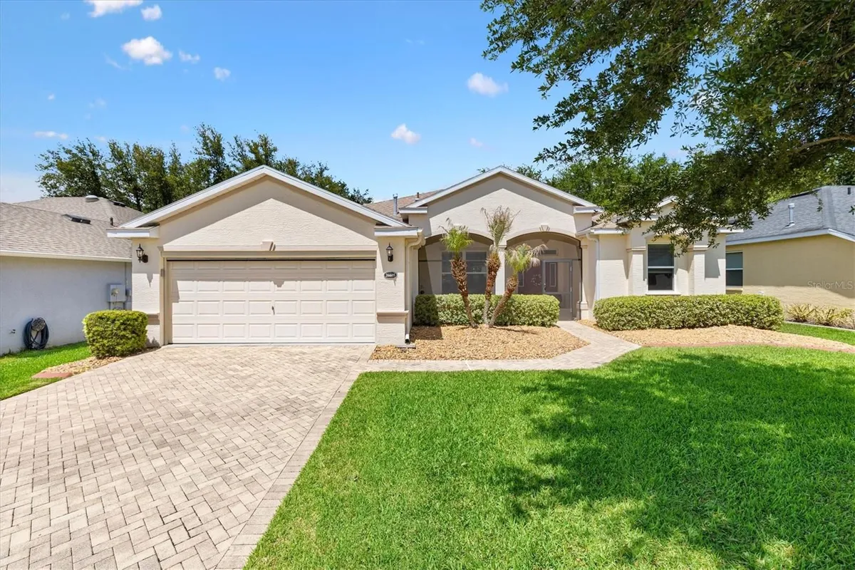 Property Slideshow image 1 of 53 | 26605 augusta springs cir, Leesburg, FL, 34748