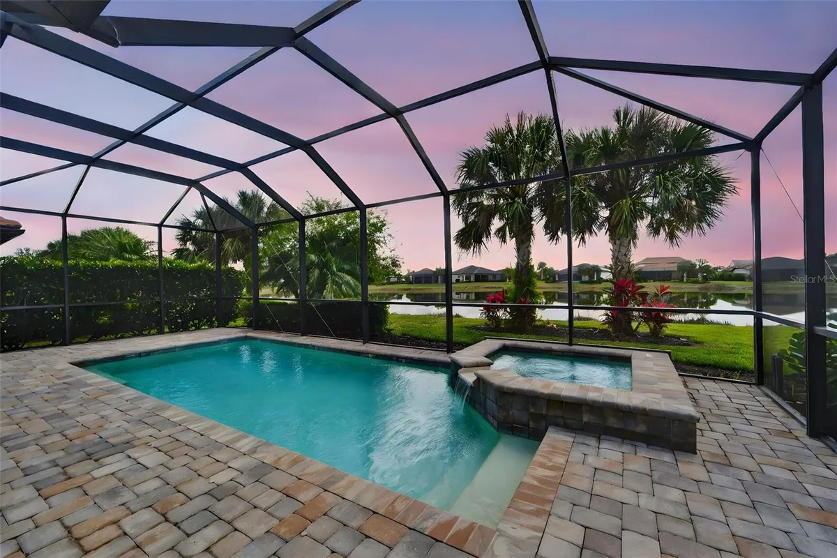 Property Slideshow image 1 of 68 | 5737 bay pine way, Sarasota, FL, 34238