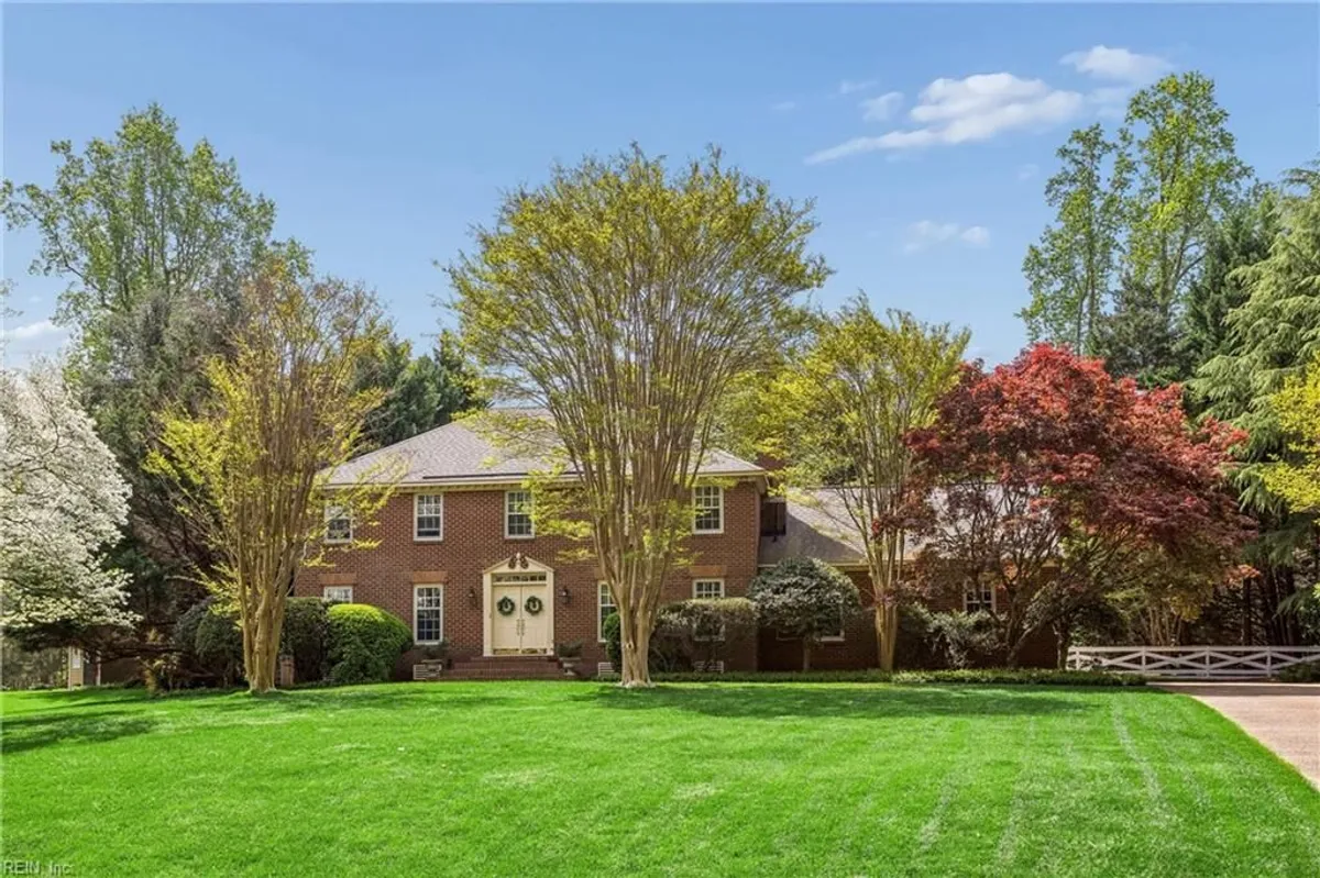 Property Slideshow image 1 of 29 | 233 richard burbydge, Williamsburg, VA, 23185