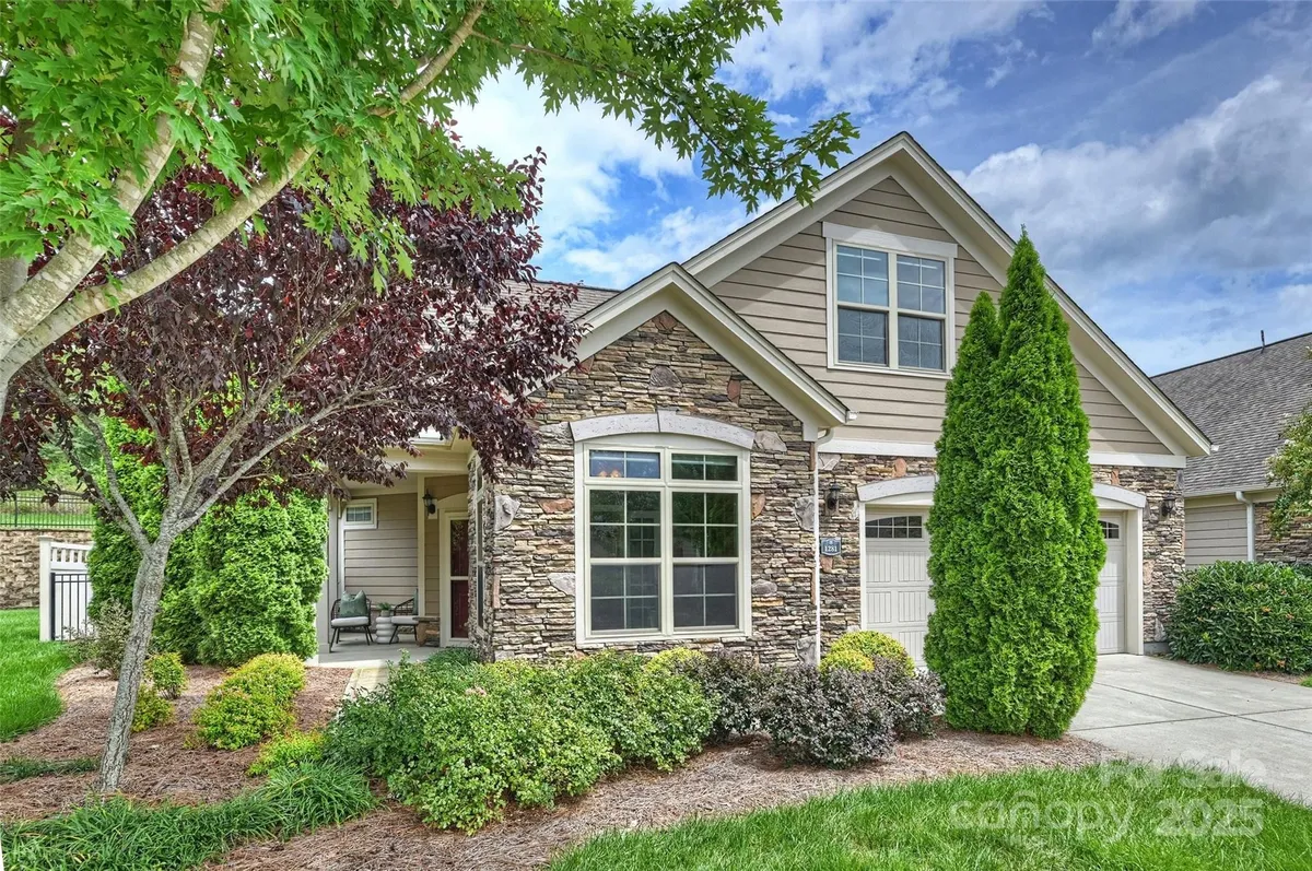 Property Slideshow image 1 of 35 | 1281 restoration dr, Waxhaw, NC, 28173