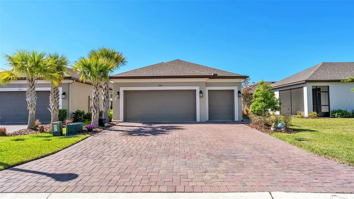 Property Slideshow image 1 of 51 | 779 via como st, Kissimmee, FL, 34759