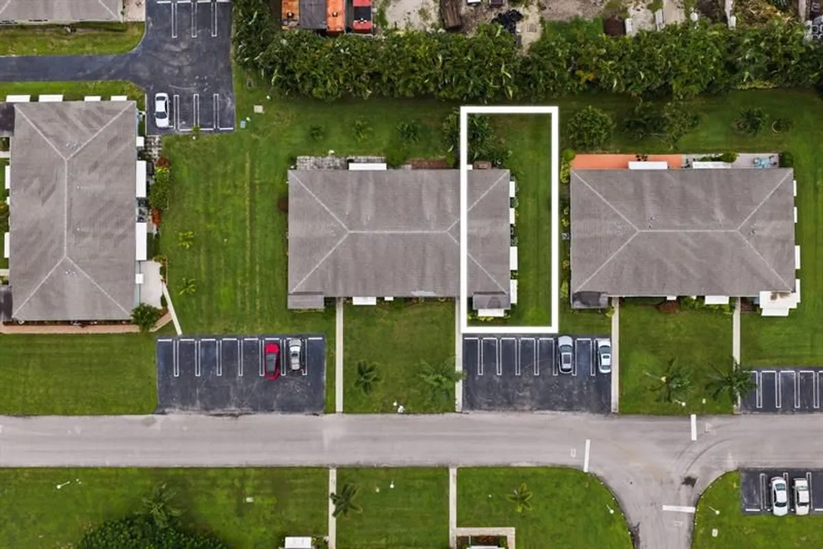 Property Slideshow image 1 of 34 | 152 high point blvd d, Delray Beach, FL, 33445