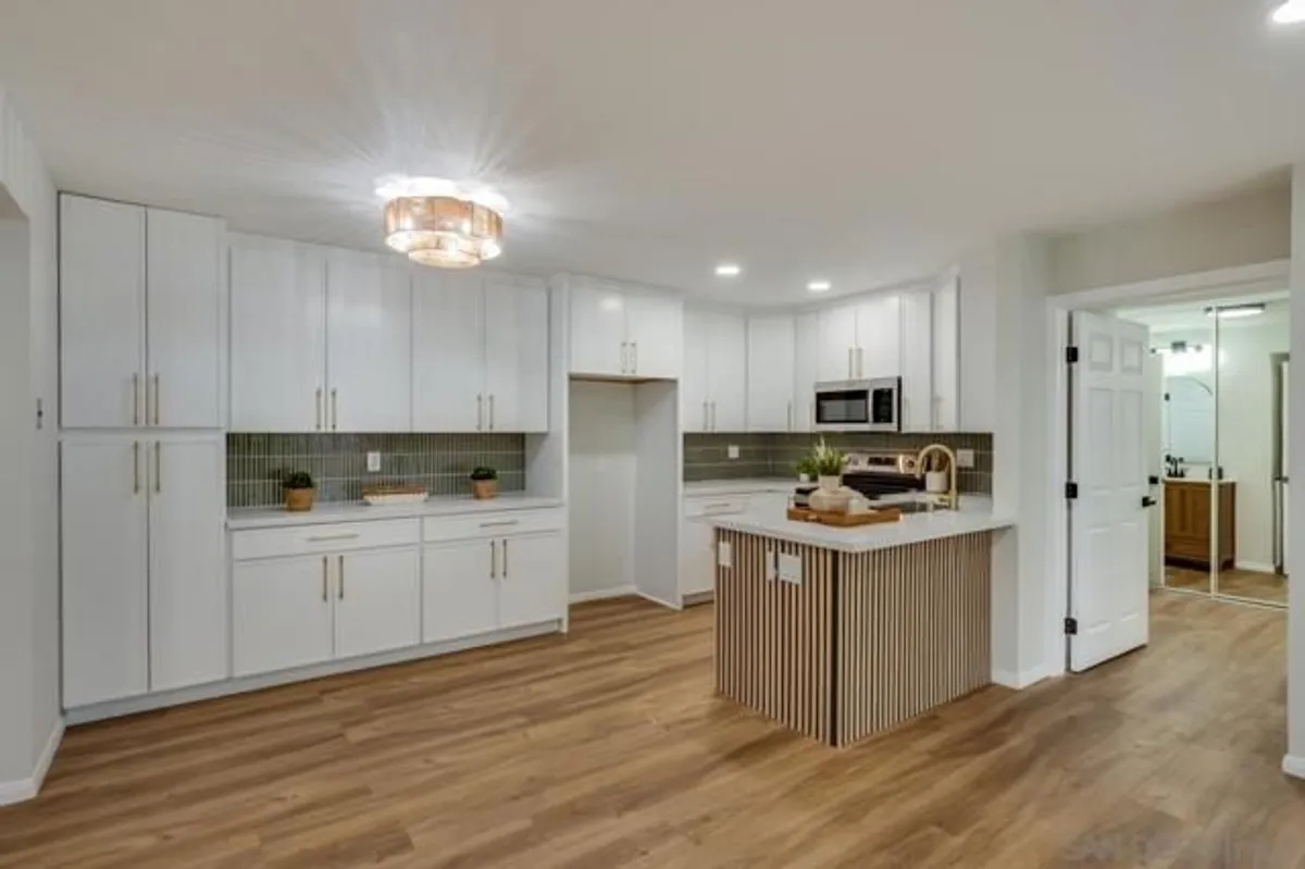 Property Slideshow image 1 of 30 | 12575 oaks north dr 220, San Diego, CA, 92128