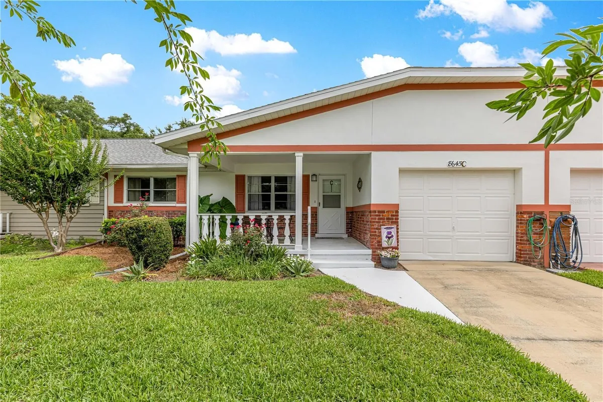 Property Slideshow image 1 of 27 | 8645 sw 94th ln c, Ocala, FL, 34481
