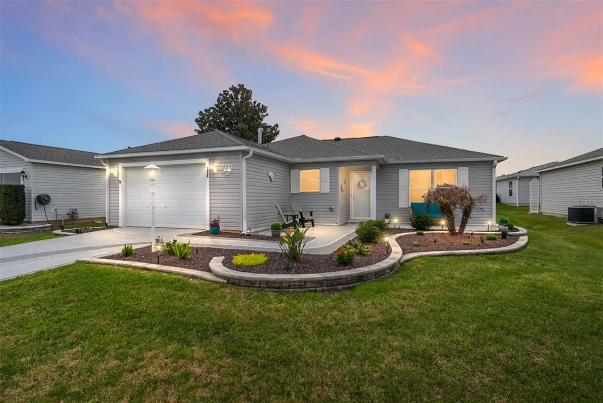 Property Slideshow image 1 of 39 | 2420 richardson rd, The Villages, FL, 32162