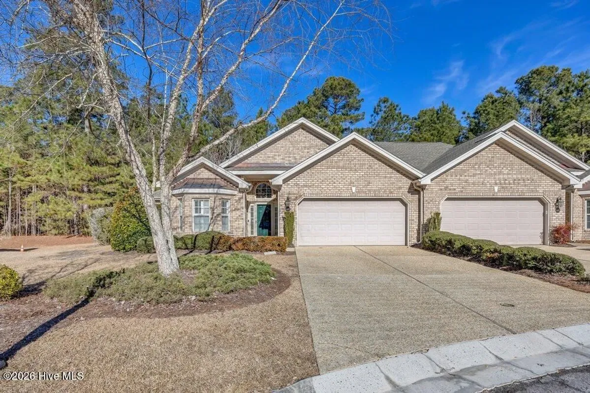 Property Slideshow image 1 of 34 | 1108 cresthill ct, Leland, NC, 28451