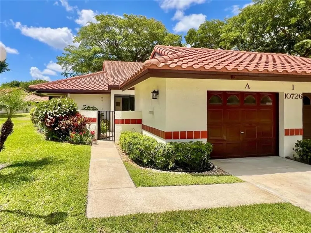 Property Slideshow image 1 of 59 | 10726 beach palm ct a, Boynton Beach, FL, 33437