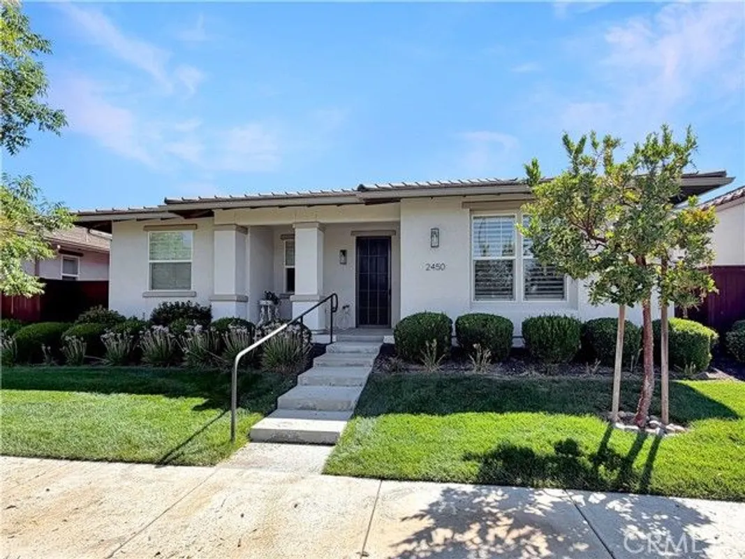 Property Slideshow image 1 of 18 | 2450 alameda dr, Paso Robles, CA, 93446
