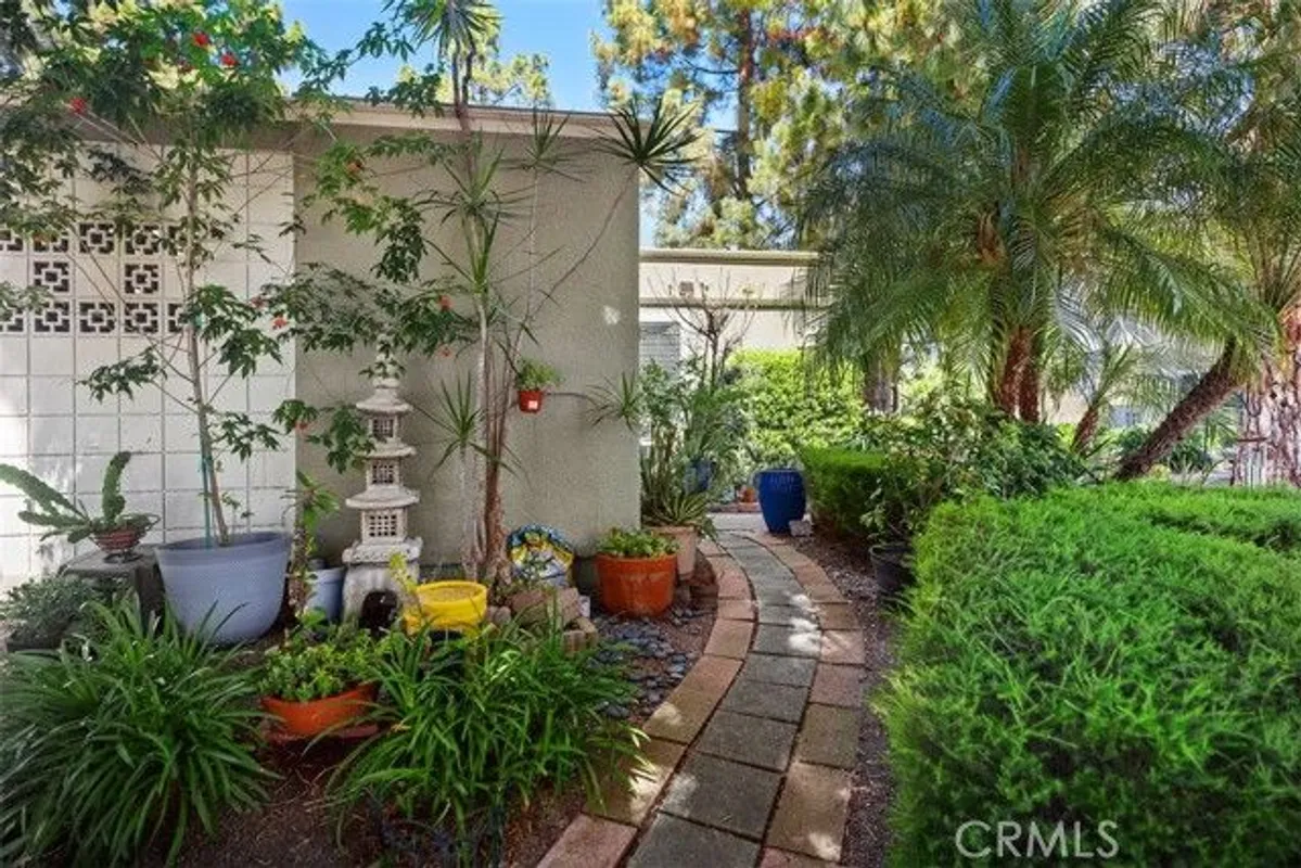 Property Slideshow image 1 of 43 | 4 via castilla d, Laguna Woods, CA, 92637