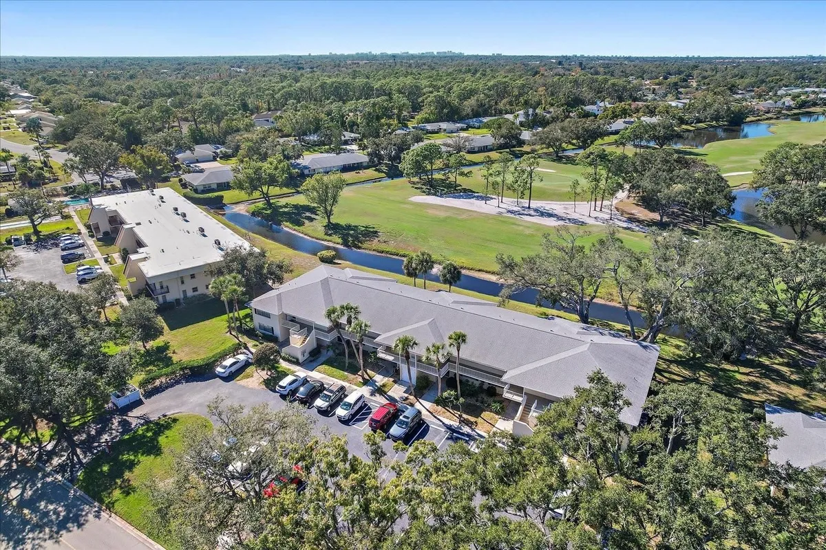 Property Slideshow image 1 of 36 | 7860 palm aire ln 104, Sarasota, FL, 34243