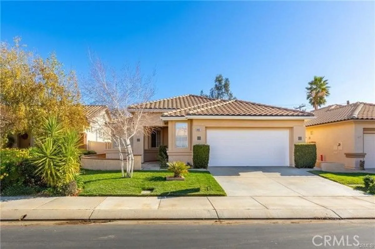 Property Slideshow image 1 of 31 | 1318 s bay hl, Banning, CA, 92220
