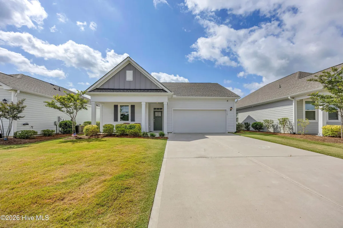 Property Slideshow image 1 of 20 | 1369 clendon cir, Leland, NC, 28451
