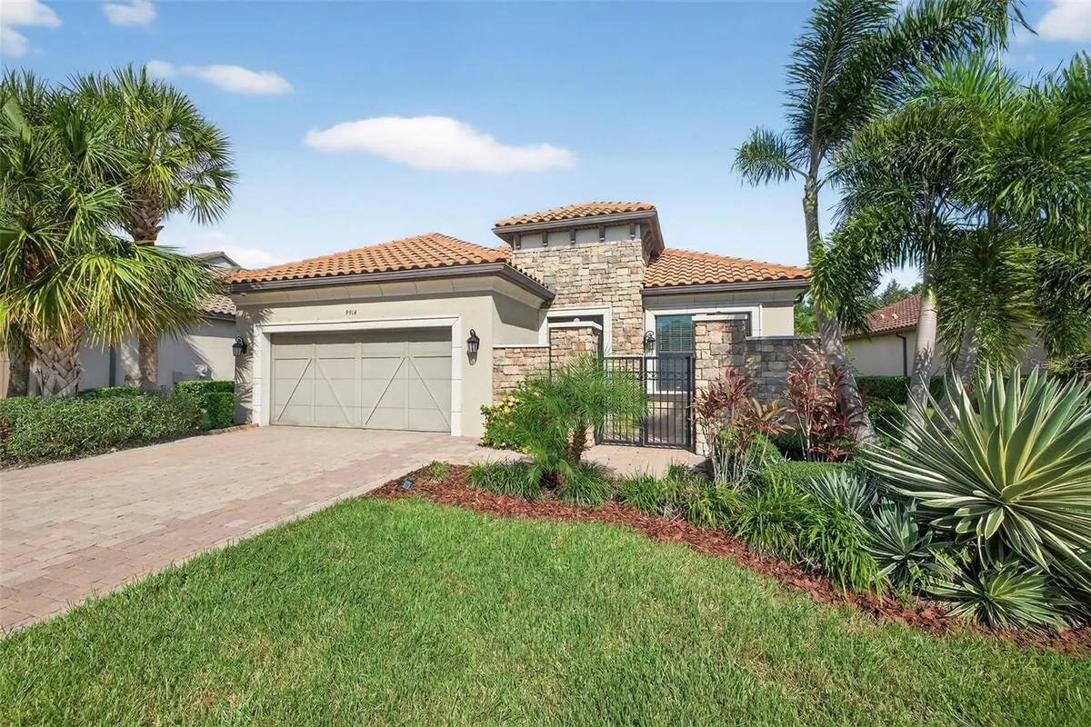 Property Slideshow image 1 of 59 | 9914 craftsman park way, Palmetto, FL, 34221