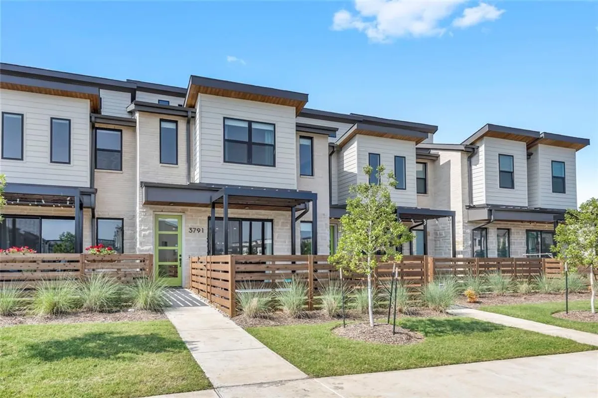 Property Slideshow image 1 of 34 | 3791 pine leaf ln, Prosper, TX, 75078